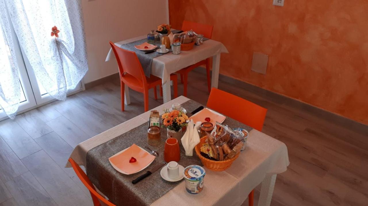R&B Mediterraneo Bosa Kültér fotó